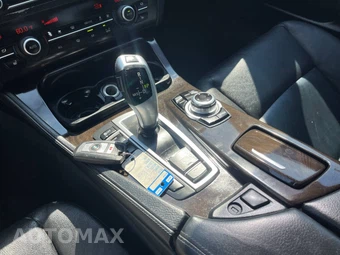 2013 BMW 5 Series Sedan 528i xDrive - miniatura 26