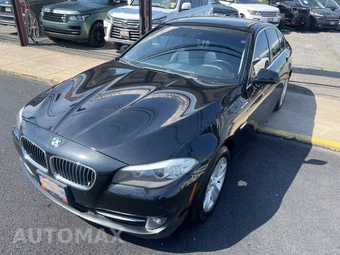 2013 BMW 5 Series Sedan 528i xDrive - miniatura 3