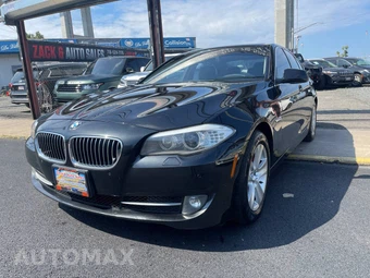 2013 BMW 5 Series Sedan 528i xDrive - miniatura 4
