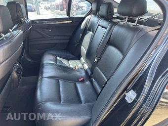 2013 BMW 5 Series Sedan 528i xDrive - miniatura 46