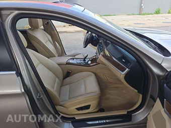 2013 BMW 5 Series Sedan 535i – miniatura 15