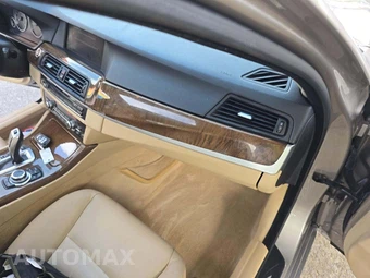 2013 BMW 5 Series Sedan 535i – miniatura 16