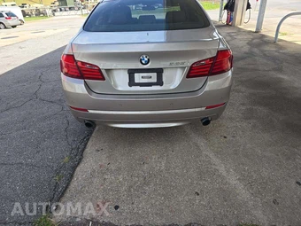 2013 BMW 5 Series Sedan 535i – miniatura 24