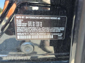 2013 BMW 5 Series Sedan 535i - miniatura 5