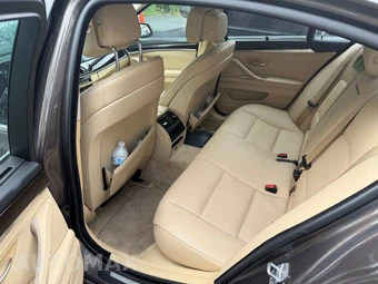 2013 BMW 5 Series Sedan 535i - miniatura 12