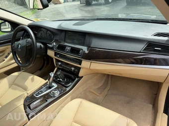 2013 BMW 5 Series Sedan 535i - miniatura 15