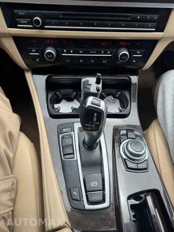 2013 BMW 5 Series Sedan 535i - miniatura 20