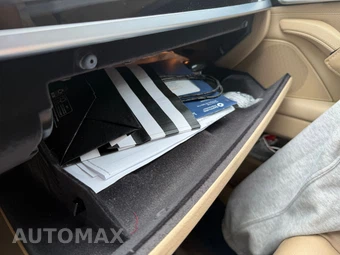 2013 BMW 5 Series Sedan 535i - miniatura 25