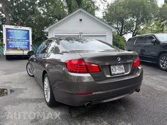 2013 BMW 5 Series Sedan 535i - miniatura 5