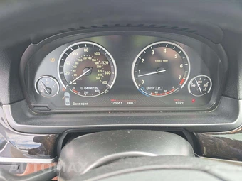 2013 BMW 5 Series Sedan 535i xDrive – miniatura 6