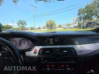 2013 BMW 5 Series Sedan 535i xDrive - miniatura 10