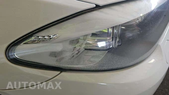 2013 BMW 5 Series Sedan 535i xDrive – miniatura 23