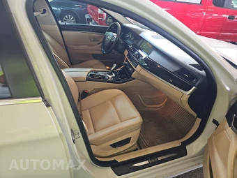 2013 BMW 5 Series Sedan 535i xDrive – miniatura 8