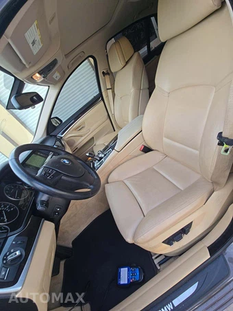 2013 BMW 5 Series Sedan 535i xDrive - miniatura 6