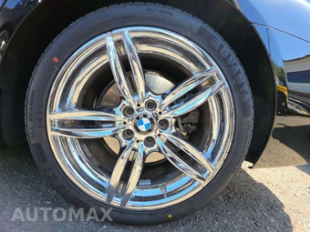 2013 BMW 5 Series Sedan 550i w/M Sport Pkg - miniatura 27