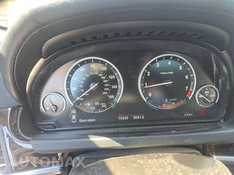 2013 BMW 6 Series Gran Coupe 640i Sedan - miniatura 9