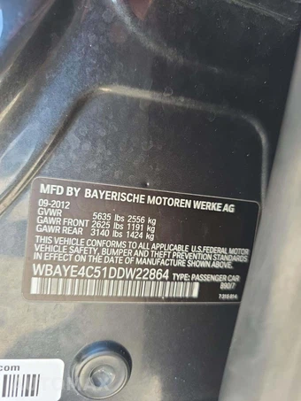 2013 BMW 7 Series Sedan 740Li – miniatura 5
