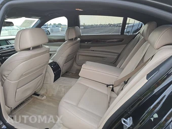 2013 BMW 7 Series Sedan 740Li xDrive - miniatura 13