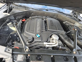 2013 BMW 7 Series Sedan 740Li xDrive - miniatura 15