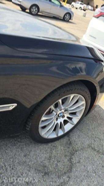 2013 BMW 7 Series Sedan 740Li xDrive - miniatura 25