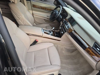 2013 BMW 7 Series Sedan 740Li xDrive - miniatura 8