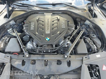 2013 BMW 7 Series Sedan 750i xDrive - miniatura 14