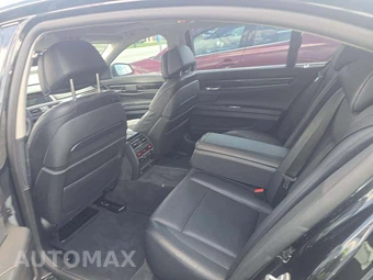 2013 BMW 7 Series Sedan 750Li xDrive - miniatura 13
