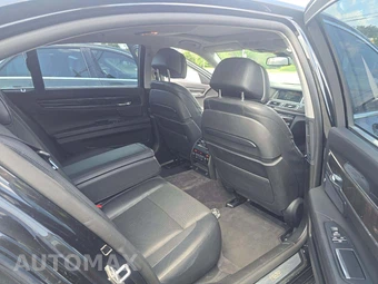 2013 BMW 7 Series Sedan 750Li xDrive - miniatura 16