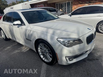 2013 BMW 7 Series Sedan 750Li xDrive - miniatura 5