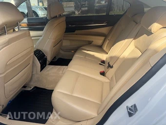 2013 BMW 7 Series Sedan 750Li xDrive - miniatura 9