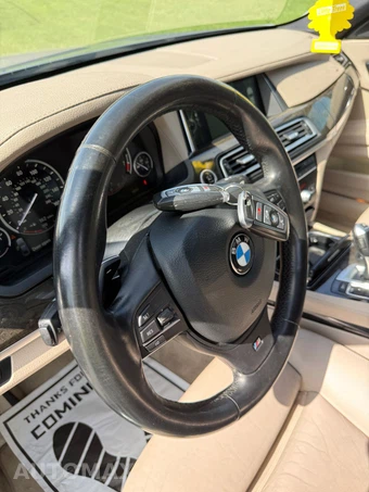 2013 BMW 7 Series Sedan 750Li xDrive - miniatura 11