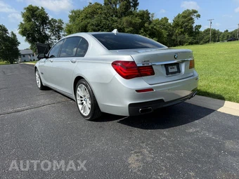 2013 BMW 7 Series Sedan 750Li xDrive - miniatura 7