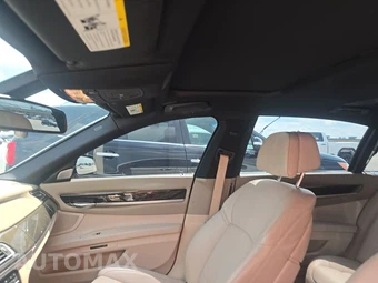 2013 BMW 7 Series Sedan 750Li xDrive - miniatura 18