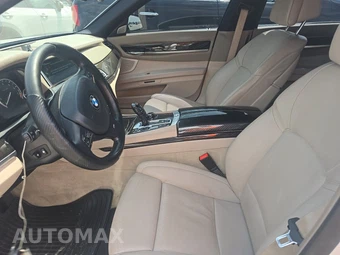 2013 BMW 7 Series Sedan 750Li xDrive - miniatura 7