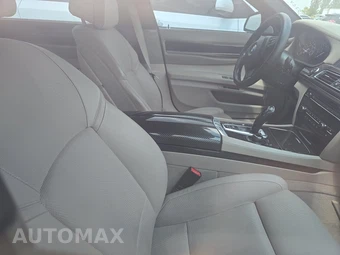 2013 BMW 7 Series Sedan 750Li xDrive - miniatura 8