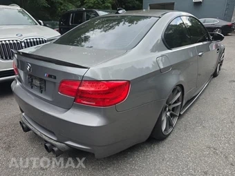 2013 BMW M3 Coupe - miniatura 4