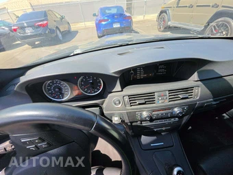 2013 BMW M3 Coupe - miniatura 8