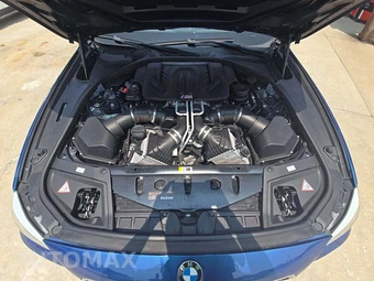 2013 BMW M5 Sedan - miniatura 24