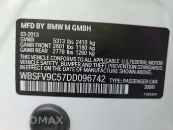 2013 BMW M5 Sedan - miniatura 5