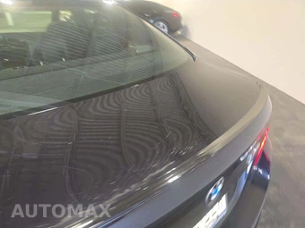 2013 BMW M5 Sedan - miniatura 24