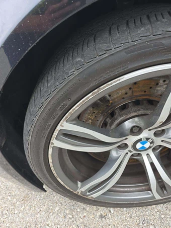 2013 BMW M5 Sedan - miniatura 22