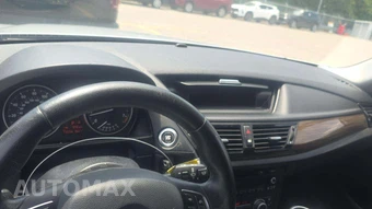 2013 BMW X1 Sports Activity Vehicle sDrive28i - miniatura 22
