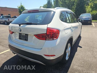 2013 BMW X1 Sports Activity Vehicle xDrive28i - miniatura 3