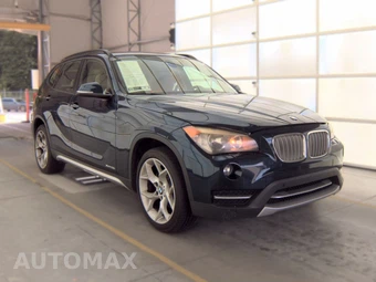 2013 BMW X1 Sports Activity Vehicle xDrive28i XLINE - miniatura 3