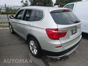 2013 BMW X3 Sports Activity Vehicle 28i - miniatura 2