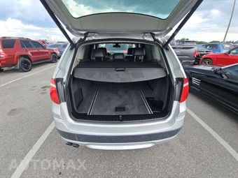 2013 BMW X3 Sports Activity Vehicle xDrive28i – miniatura 16
