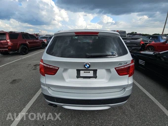 2013 BMW X3 Sports Activity Vehicle xDrive28i – miniatura 5