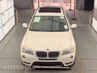 2013 BMW X3 Sports Activity Vehicle xDrive28i - miniatura 2