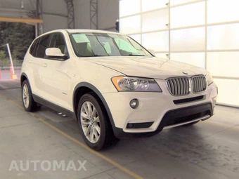 2013 BMW X3 Sports Activity Vehicle xDrive28i - miniatura 3