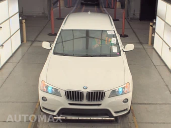 2013 BMW X3 Sports Activity Vehicle xDrive28i – miniatura 2